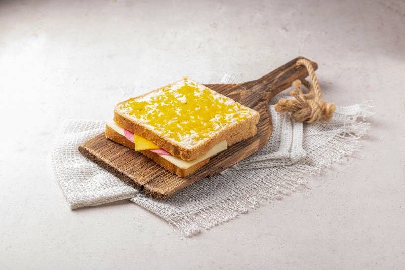 Monte Cristo Beef Ham Toast